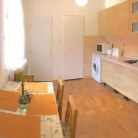 Yorkshire * Bujanov